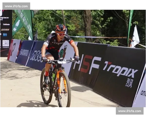 高清篮球赛事直播APP免费下载随时掌握赛场精彩瞬间实时观看体验 - 副本 (2) - 副本 - 副本 - 副本 - 副本