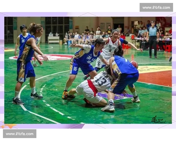 激烈角逐篮球赛事最新比分更新与精彩瞬间回顾 激烈角逐篮球赛事最新比分更新与精彩瞬间回顾